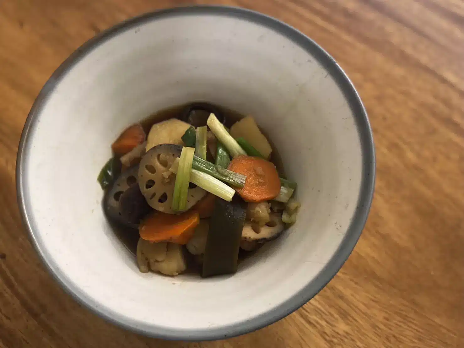 日式高湯煮物成品,蓮藕紅蘿蔔馬鈴薯燉煮入味
