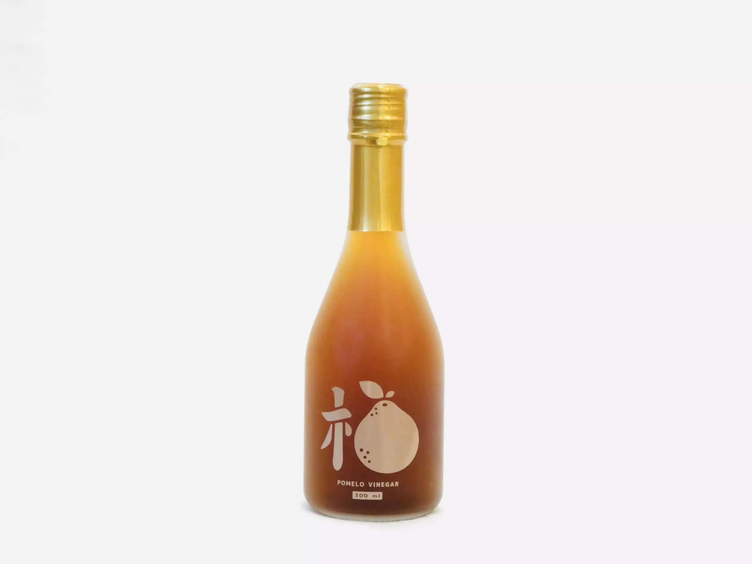 農田裡的科學蜜釀柚子醋，用宜蘭紅柚與蜂蜜天然釀造的清爽果醋