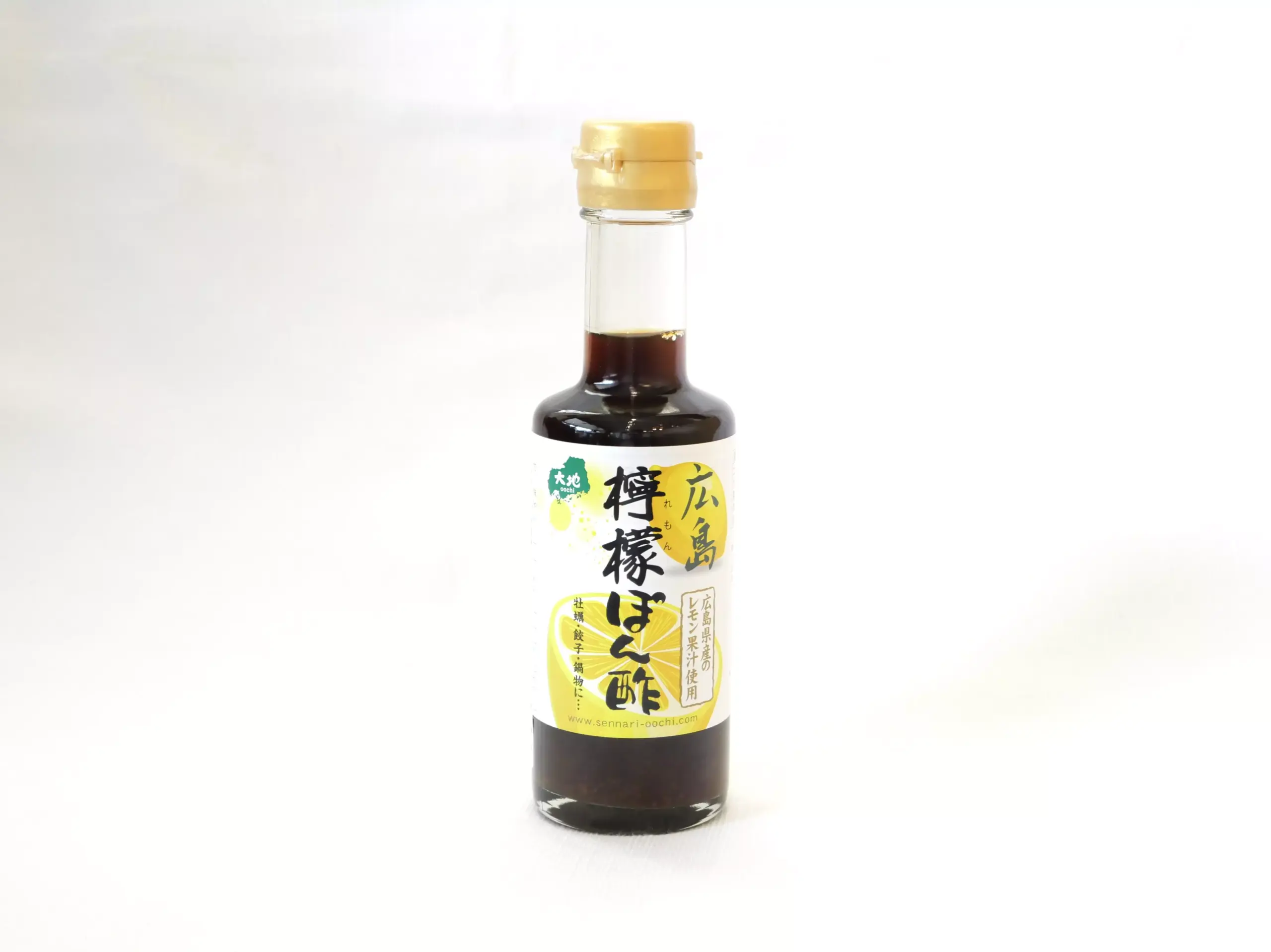 日本廣島檸檬酢醬油，融合廣島檸檬與米醋的柑橘風味醬油，適合淋蒸蛋