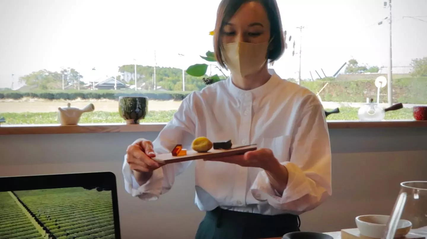 這位是ミキ小姐